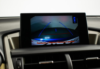 Подержанный автомобиль Lexus NX 2016 года (18 фото)