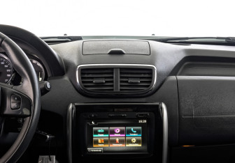 Подержанный автомобиль Nissan Terrano 2021 года (17 фото)