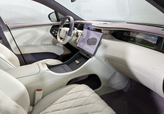 Новый Avatr 11 2025 (9 фото)