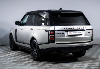 Подержанный автомобиль Land Rover Range Rover 2018 года (7 фото)