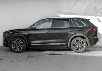 Подержанный автомобиль Geely Monjaro 2024 года (8 фото)