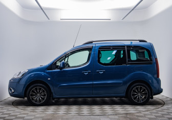 Подержанный автомобиль Citroen Berlingo 2013 года (8 фото)