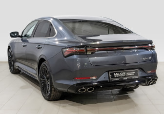 Подержанный автомобиль Geely Preface 2024 года (7 фото)