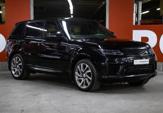 Подержанный автомобиль Land Rover Range Rover Sport 2019 года (3 фото)
