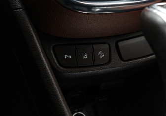 Подержанный автомобиль Opel Mokka 2013 года (18 фото)