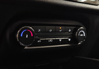 Подержанный автомобиль Chery Tiggo 4 2022 года (19 фото)