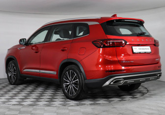 Подержанный автомобиль Chery Tiggo 8 Pro 2022 года (7 фото)