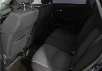 Подержанный автомобиль Kia Ceed Hatchback 2011 года (11 фото)