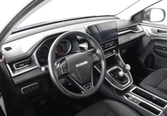 Подержанный автомобиль Haval M6 2024 года (9 фото)