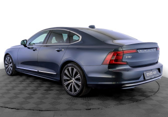 Подержанный автомобиль Volvo S90 2021 года (7 фото)