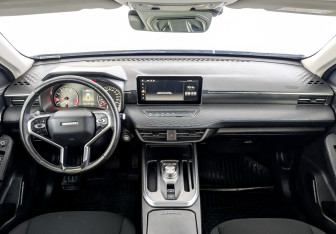 Подержанный автомобиль Haval Jolion 2022 года (14 фото)
