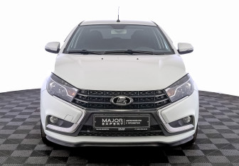 Подержанный автомобиль LADA (ВАЗ) Vesta Sedan 2021 года (2 фото)