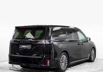 Подержанный автомобиль Voyah Dream 2023 года (4 фото)