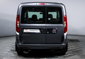 Подержанный автомобиль Fiat Doblo 2020 года (6 фото)