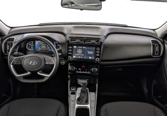 Подержанный автомобиль Hyundai Creta 2021 года (14 фото)