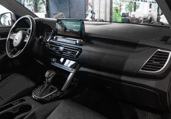 Подержанный автомобиль Kia Seltos 2020 года (7 фото)