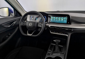 Подержанный автомобиль Changan CS35PLUS 2022 года (11 фото)