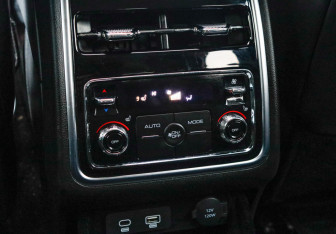 Подержанный автомобиль Tank 500 2023 года (14 фото)