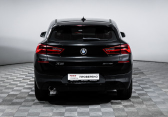 Подержанный автомобиль BMW X2 2019 года (6 фото)