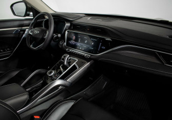 Подержанный автомобиль Geely Atlas Pro 2023 года (5 фото)