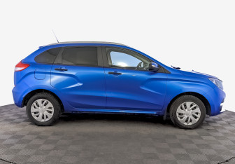 Подержанный автомобиль LADA (ВАЗ) XRAY 2021 года (4 фото)