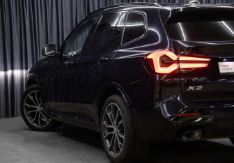 Подержанный автомобиль BMW X3 2024 года (31 фото)