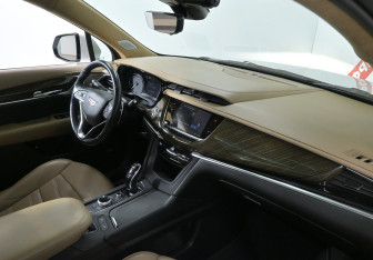 Подержанный автомобиль Cadillac XT6 2020 года (9 фото)