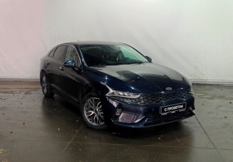 Подержанный автомобиль Kia K5 2020 года (3 фото)