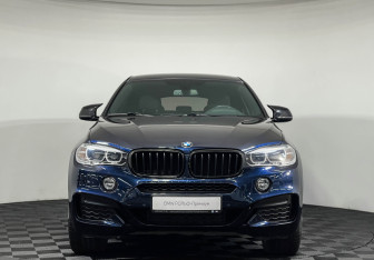 Подержанный автомобиль BMW X6 2018 года (3 фото)