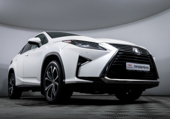 Подержанный автомобиль Lexus RX 2016 года (19 фото)