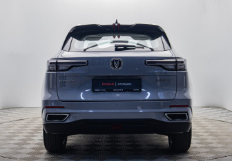 Подержанный автомобиль Changan CS55PLUS 2024 года (4 фото)