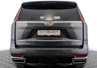 Подержанный автомобиль Cadillac Escalade Suv 2021 года (6 фото)