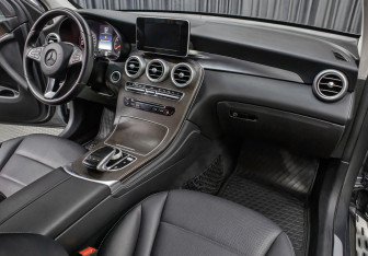 Подержанный автомобиль Mercedes-Benz GLC Coupe 2015 года (11 фото)