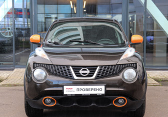 Подержанный автомобиль Nissan Juke 2013 года (2 фото)