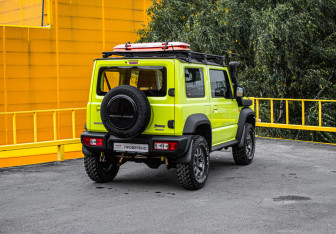 Подержанный автомобиль Suzuki Jimny 2021 года (4 фото)