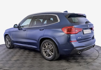Подержанный автомобиль BMW X3 2020 года (7 фото)