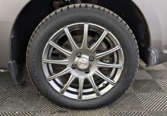 Подержанный автомобиль LADA (ВАЗ) Granta Liftback 2021 года (12 фото)