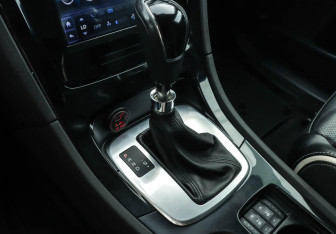 Подержанный автомобиль Ford Mondeo Sedan 2014 года (15 фото)