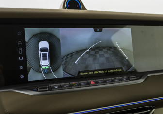 Подержанный автомобиль Voyah Free 2023 года (16 фото)