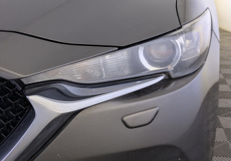 Подержанный автомобиль Mazda CX-5 2018 года (12 фото)