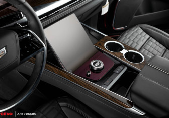 Новый Cadillac Escalade Suv 2025 (13 фото)