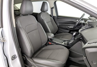 Подержанный автомобиль Ford Kuga 2018 года (23 фото)