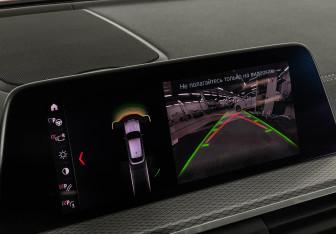 Подержанный автомобиль BMW X4 2020 года (19 фото)