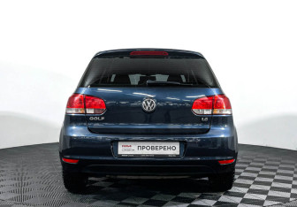 Подержанный автомобиль Volkswagen Golf Hatchback 2011 года (6 фото)