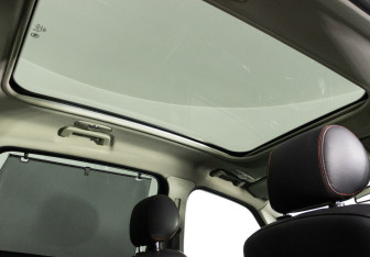 Подержанный автомобиль Ford S-MAX 2013 года (12 фото)