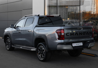 Подержанный автомобиль Changan Hunter Plus 2023 года (7 фото)