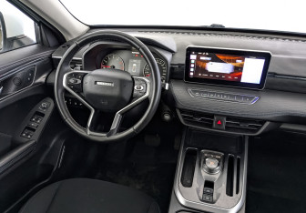 Подержанный автомобиль Haval Jolion 2022 года (29 фото)