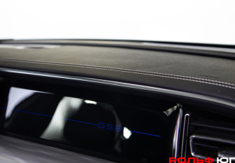 Подержанный автомобиль GAC GS8 2023 года (26 фото)