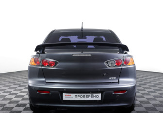 Подержанный автомобиль Mitsubishi Lancer Sedan 2008 года (6 фото)