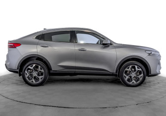 Подержанный автомобиль Haval F7x 2024 года (5 фото)